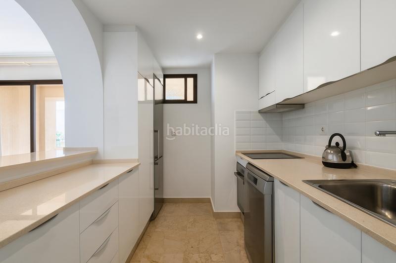 Foto 58d2ed2a-7c4c-4b86-a9c0-ab0ba894a63a. Alquiler apartamento  recien reformado golf en Estepona