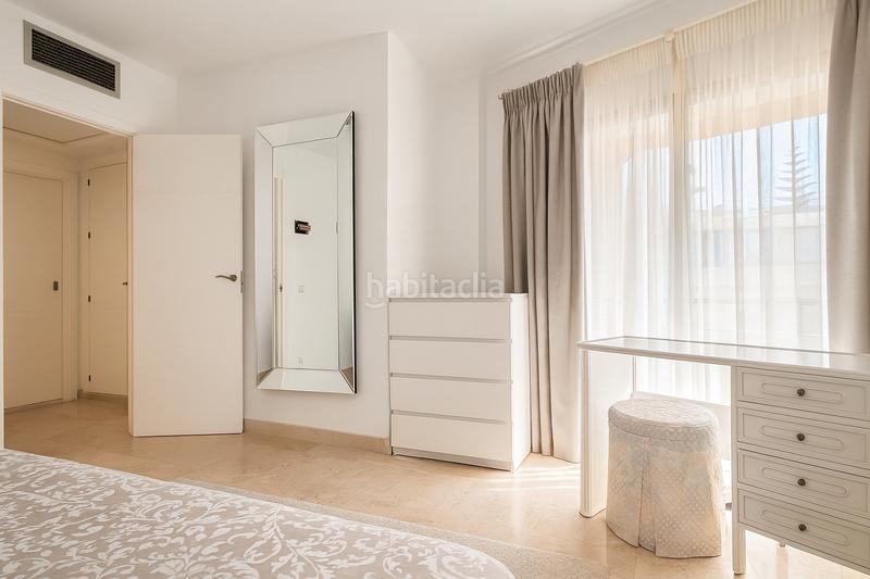 Foto d2d774b7-8f89-4c52-9f06-b1d2dbea2bbe. Alquiler apartamento  recien reformado golf en Estepona