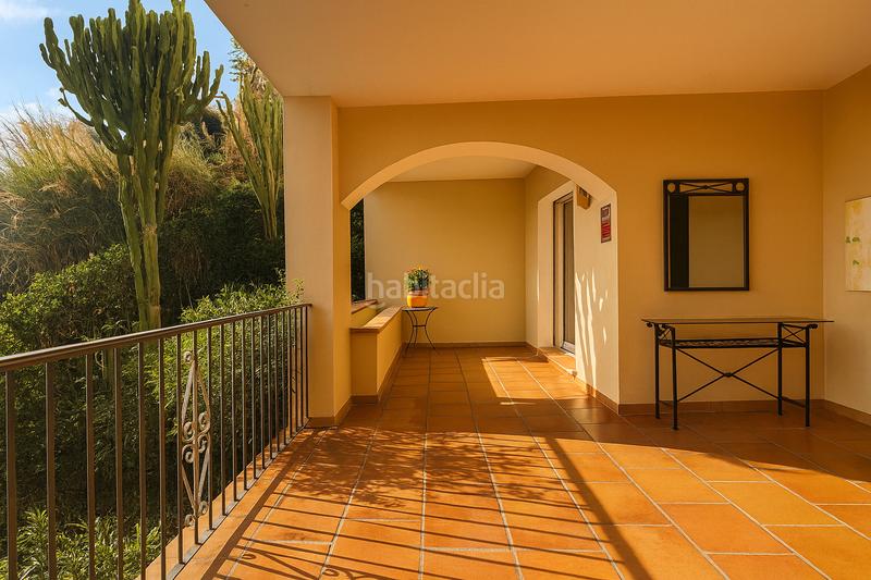 Foto aa3ee436-d110-4f42-b664-26aeedcc4758. Apartment with parking pool in La Quinta Benahavís