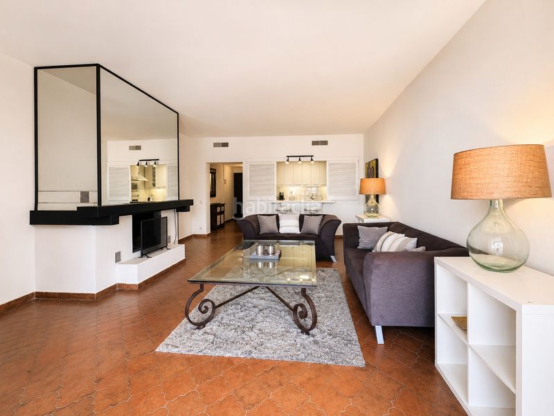 Foto 7ee806f9-b1b0-432f-b499-44a974c41276. Apartment in calle ribera 3 in Puerto Banús Marbella