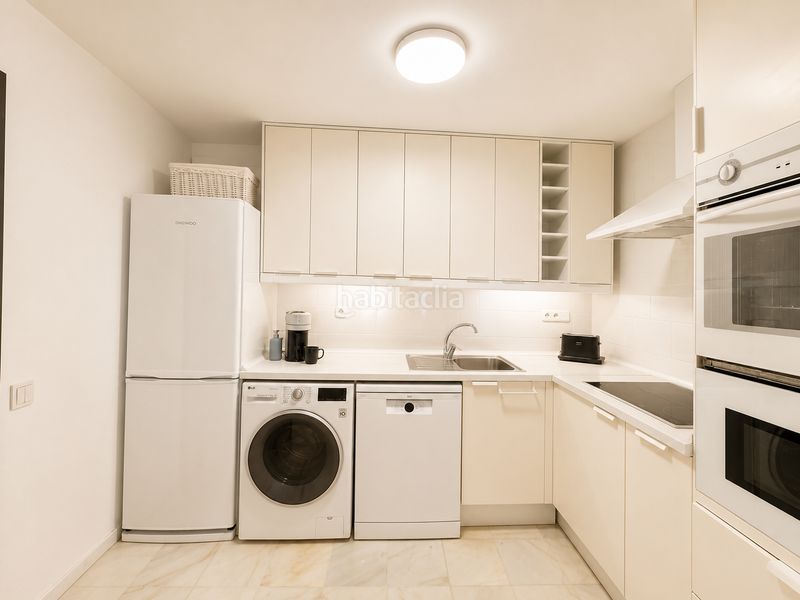 Foto c7964cab-d924-4b11-9b04-9dc685be92d5. Apartment in calle ribera 3 in Puerto Banús Marbella