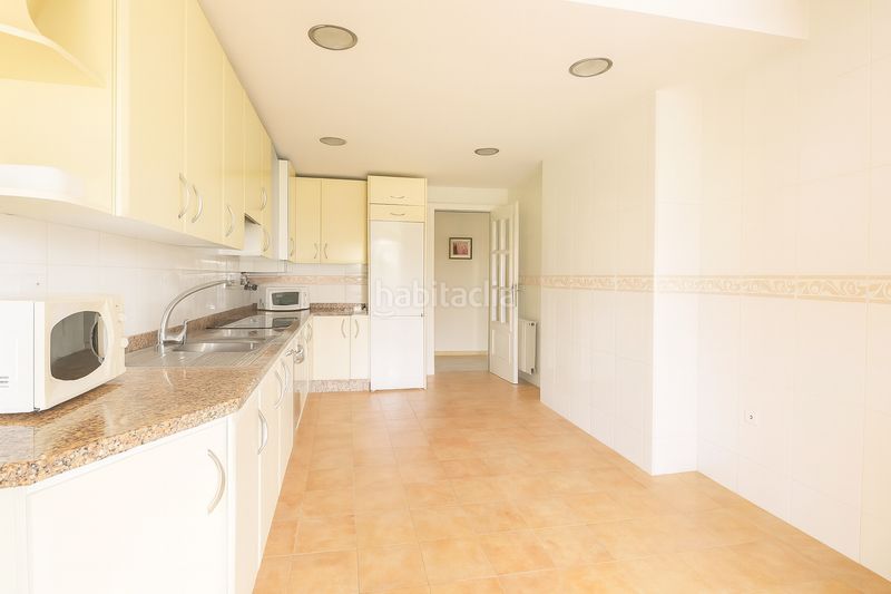 Foto 1aca9809-ae9f-4fa1-bcf8-65b00100d8c6. Rent ground floor in calle 25 24 in San Pedro de Alcántara Pueblo Marbella