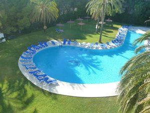 Rent Studio in Las Brisas. Estudio en alquiler nueva andalucia.