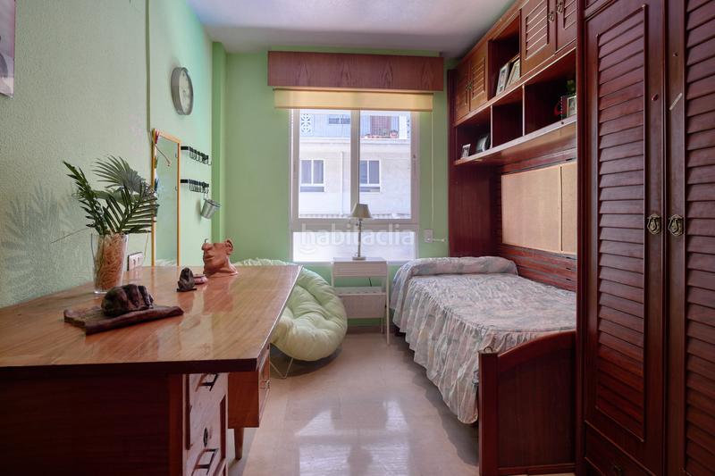 Foto b136f87f-6e34-48ba-b091-983383c5e88f. Piso en calle ceuta 36 chalet adosado en venta en calle ceuta en Alicante