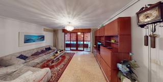 Location Appartement  Carrer bono guarner. ¡oportunidad de alquiler única en san blas!