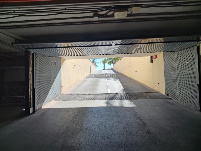 Foto 9639bafa-a2dd-4f9f-be5c-fe1f6daf2f11. Posto auto in Paus - Polígono San Blas Alicante