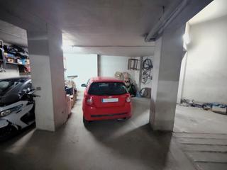Parking voiture  Carrer pintor gisbert. Garaje en venta a escasos metros del centro de alicante