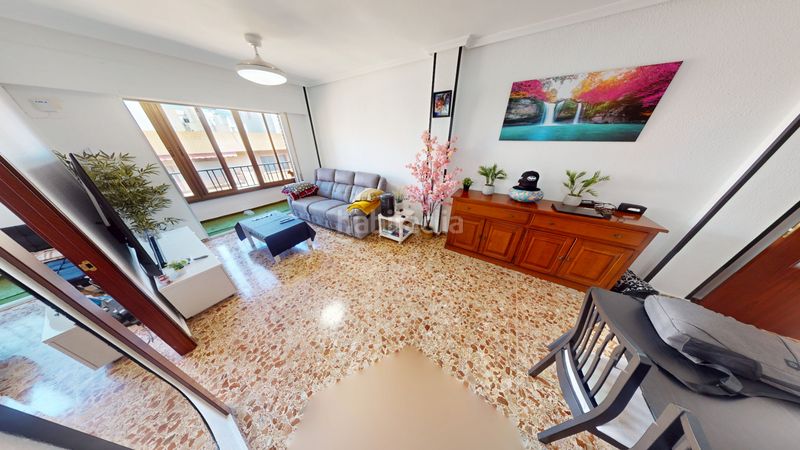 Foto 2c121034-a5e3-454d-b10e-de979cf552ca. Pis amb aparcament a Santo Domingo Alicante