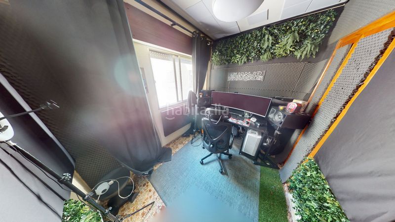 Foto b37bda77-22e2-4c8e-9fb8-9caf271ee66c. Pis amb aparcament a Santo Domingo Alicante