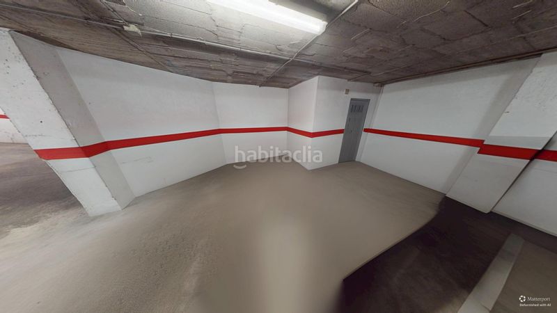 Foto 12628f79-2e9a-4518-98cd-5eeaa8fb7f16. Aparcament cotxe a San Blas Alicante