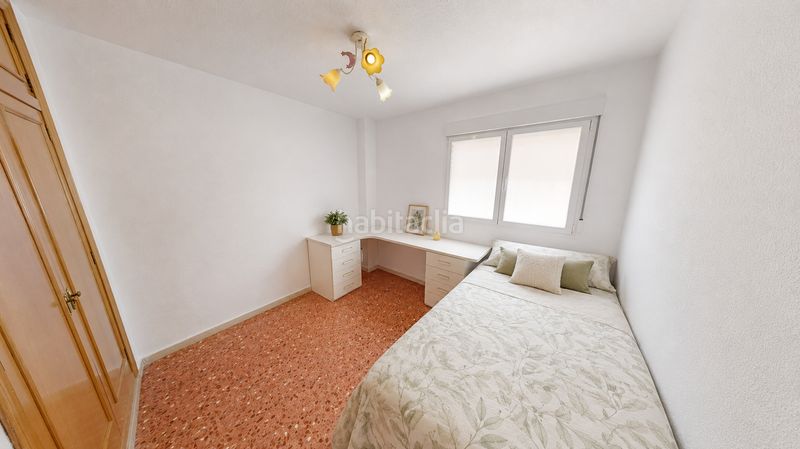 Foto c9b3e1e8-0562-44e6-8896-c3c7d575ccd9. Pis a Mercado Alicante