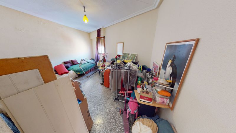 Foto de1398a3-15eb-4938-bc65-cee539e616cc. Casa adossada amb xemeneia calefacció aparcament a Algueña