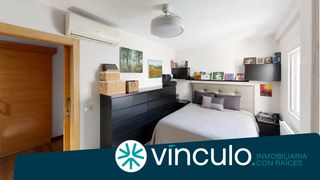 Etagenwohnung  Calle poeta blas de loma. Exclusivo piso reformado en san blas