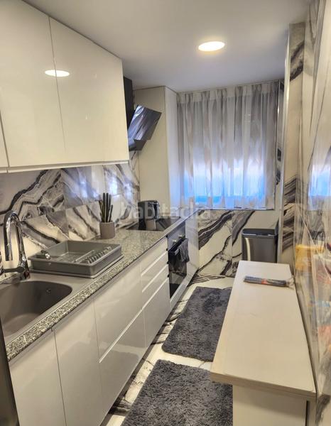 Foto 5dff274f-b83a-40ab-a285-4a45a910fe6d. Àtic amb calefacció a Cho - Parque de la Reina Arona