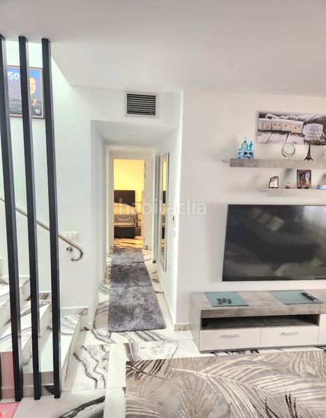 Foto b0223dc8-8c63-4a2f-b4de-fa1af919b96e. Àtic amb calefacció a Cho - Parque de la Reina Arona