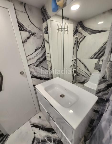 Foto b06a362a-ca59-4149-88b9-81fb7a165716. Àtic amb calefacció a Cho - Parque de la Reina Arona