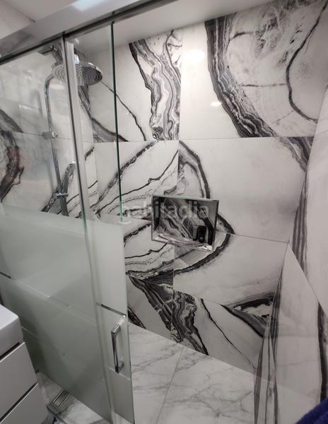 Foto b9eb310e-9808-4bf2-bc56-877e5c8c63f3. Àtic amb calefacció a Cho - Parque de la Reina Arona