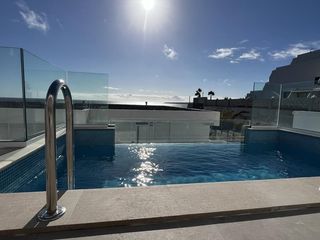 Pis a Costa del Silencio