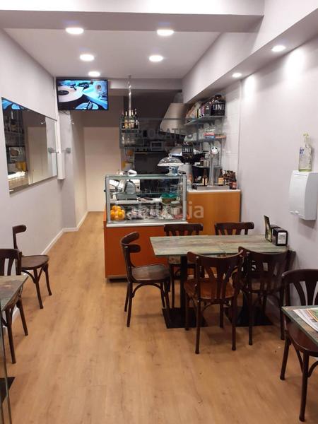 Foto eb1c693e-3829-44b1-805f-411faccaaa70. Traspàs local comercial a Barri de les Corts Barcelona