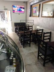 Traspaso Local Comercial  Riera alta. Poequeño restaurante en pleno centro de barcelona