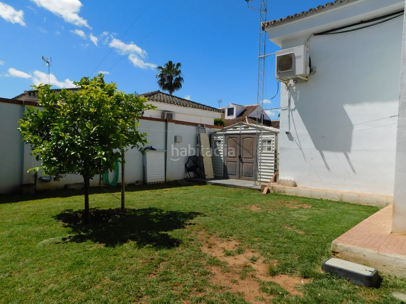 Foto 3a56e4dc-59ad-4f13-a55e-1467fdc01be2. Xalet amb xemeneia calefacció aparcament piscina a Espartinas