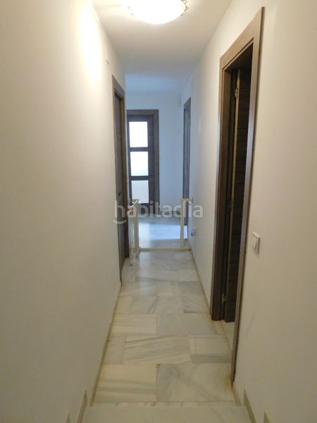 Foto c59d0d4d-007a-4231-9490-9ee89587d6c1. Xalet amb xemeneia calefacció aparcament piscina a Espartinas