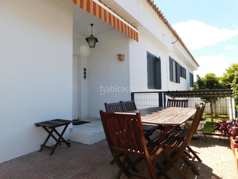 Foto dd049b64-c400-4398-b517-0014826e431c. Xalet amb xemeneia calefacció aparcament piscina a Espartinas