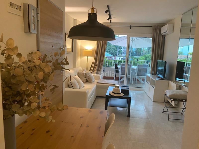 Foto 834cbba9-c8c5-4ddb-bf19-8763694e748c. Alquiler piso en calle miami 9 ideal en el corazón de la carihuela, 1 dorm, 1 baño, garaje, recinto privado!! en Torremolinos