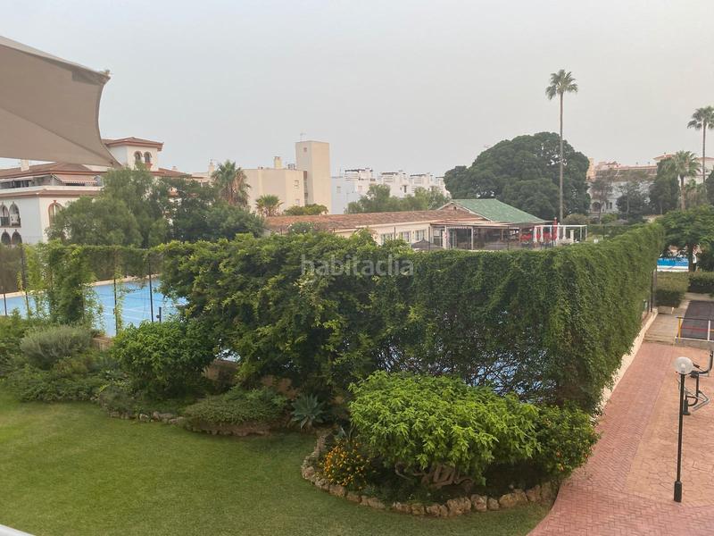 Foto ab728ef2-a789-489c-9c6d-b33d2703501a. Alquiler piso en calle miami 9 ideal en el corazón de la carihuela, 1 dorm, 1 baño, garaje, recinto privado!! en Torremolinos
