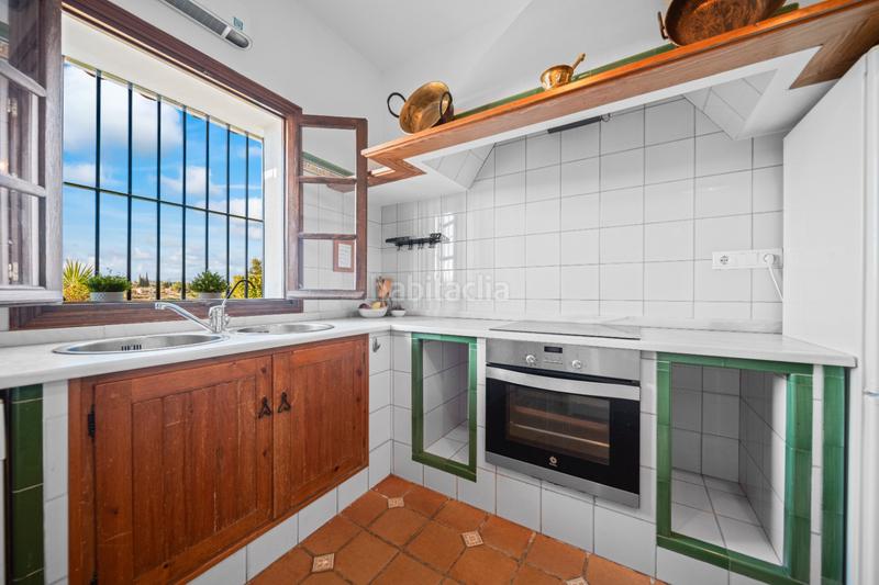 Foto 26a3031f-6d70-4baa-899e-45416bf2508c. Xalet amb xemeneia aparcament piscina a Centro Alhaurín el Grande