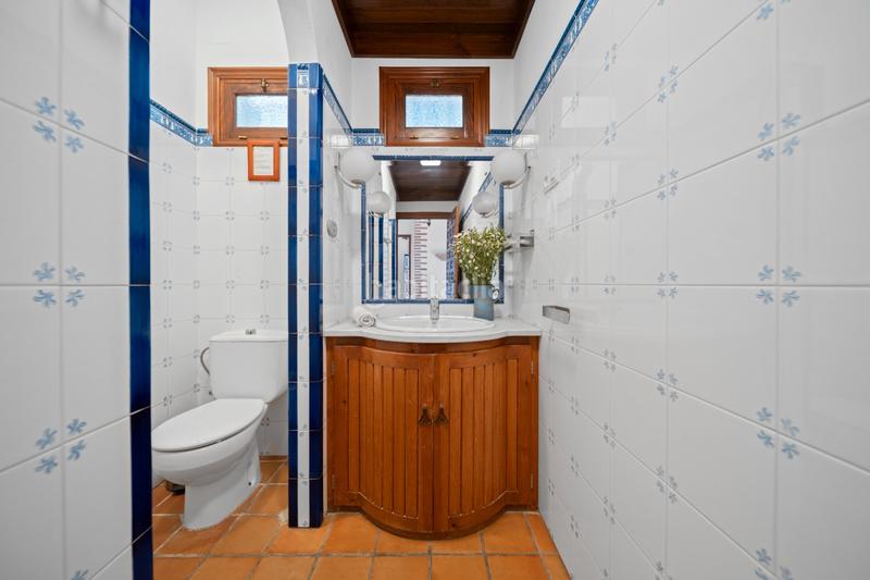 Foto 65ddd87c-2286-468b-bd0f-1fb0b9ca2ebb. Xalet amb xemeneia aparcament piscina a Centro Alhaurín el Grande