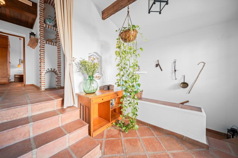 Foto 9d421aa4-ed6c-4686-bb78-49a2efa5d520. Xalet amb xemeneia aparcament piscina a Centro Alhaurín el Grande