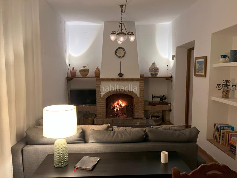 Foto e0432494-5b69-4338-b4ea-c3b30b4e84e1. Xalet amb xemeneia aparcament piscina a Centro Alhaurín el Grande