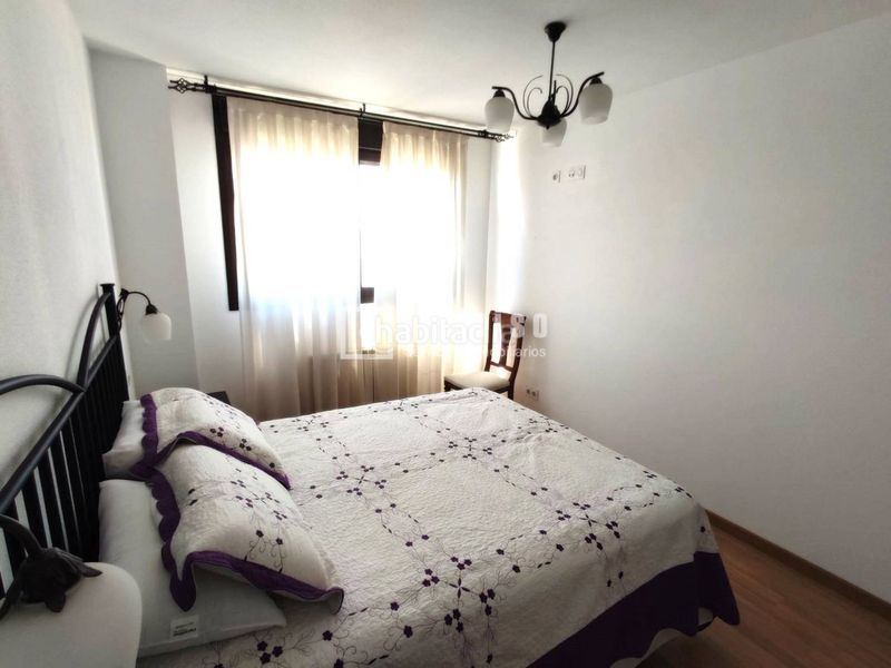 Foto 661eeaa0-fd97-4f83-babe-92a1a9d302c4. Rent flat with heating parking in Sur - PAU 4 Móstoles