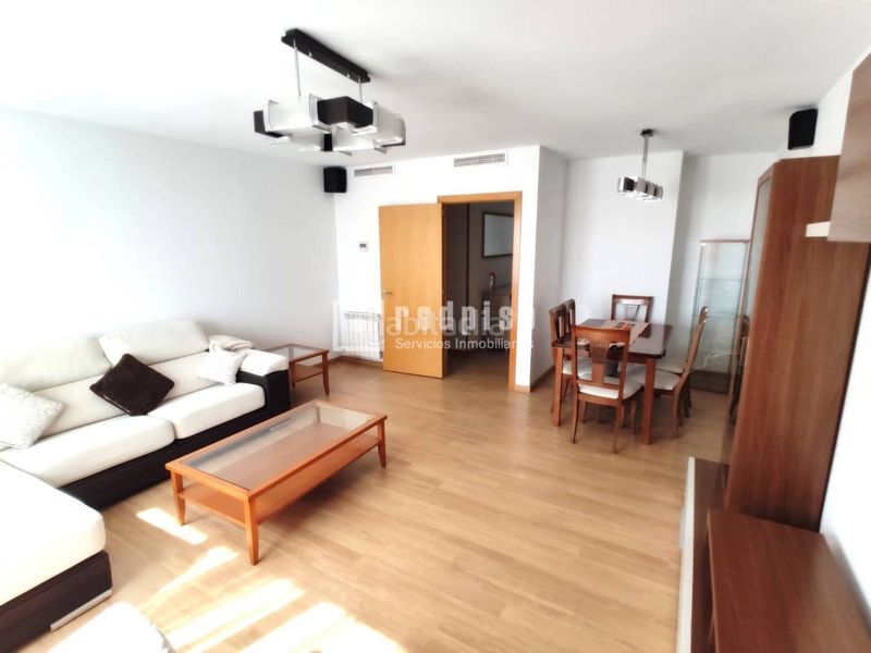Foto 7a91e23e-9c73-416b-90b2-e9673f0bb8c3. Rent flat with heating parking in Sur - PAU 4 Móstoles