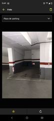 Miete Autoparkplatz in Carrer de calatrava 10. Se alquila plaza de garaje para compartir