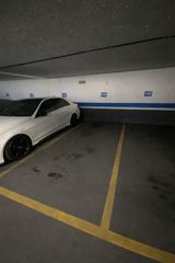 Miete Autoparkplatz in Calle de rafael bergamín 20. Se alquila plaza de garaje para compartir