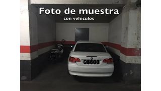 Affitto Posto auto in Calle de manuel ferrero 5. Se alquila plaza de garaje para compartir