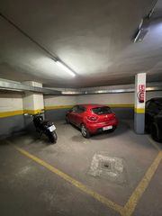 Posto auto in Calle de Nuevo Baztán 2