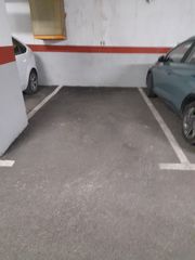 Lloguer Aparcament cotxe a Carrer pintor velazquez 33. Plaza de garaje para compartir