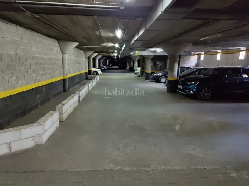 Foto 34b3d766-dacc-46d5-921c-4b2a9951db7f. Lloguer aparcament cotxe a calle de valderribas 89 a Madrid