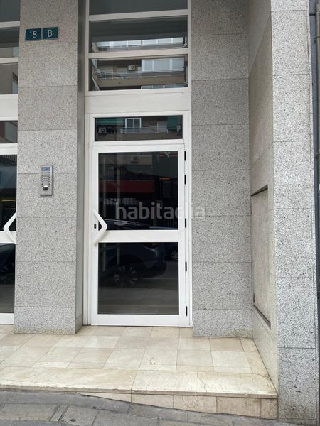 Foto ed970699-f664-46f2-ae4f-1529df262a99. Affitto posto auto in carrer italia 25 in Ensanche-Diputación Alicante