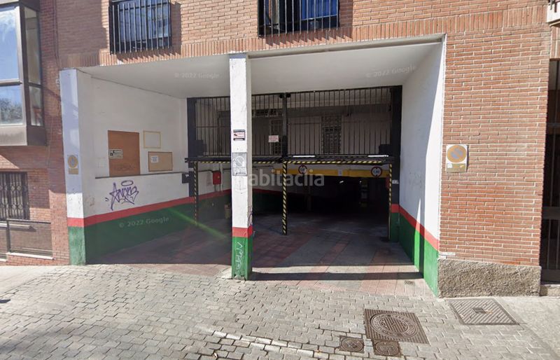Foto 2c61708e-fabf-44ce-b292-6e7742974511. Miete autoparkplatz in calle de peña de francia 14 in Madrid
