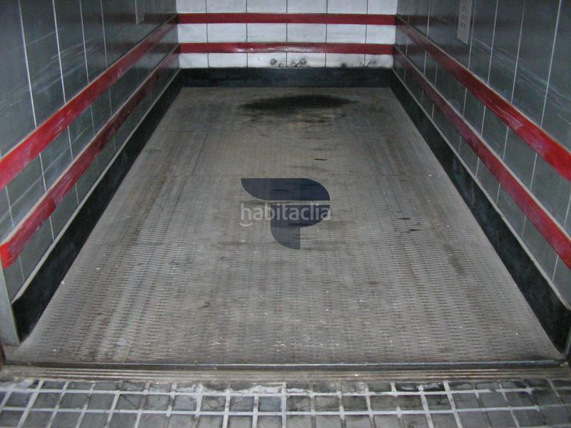 Foto ca6ace7d-d373-4010-8503-e2a2b752c15e. Miete autoparkplatz in calle de caracas 1 in Almagro Madrid