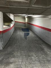 Location Parking voiture à Calle general espartero 42. Se alquila plaza de garaje para compartir