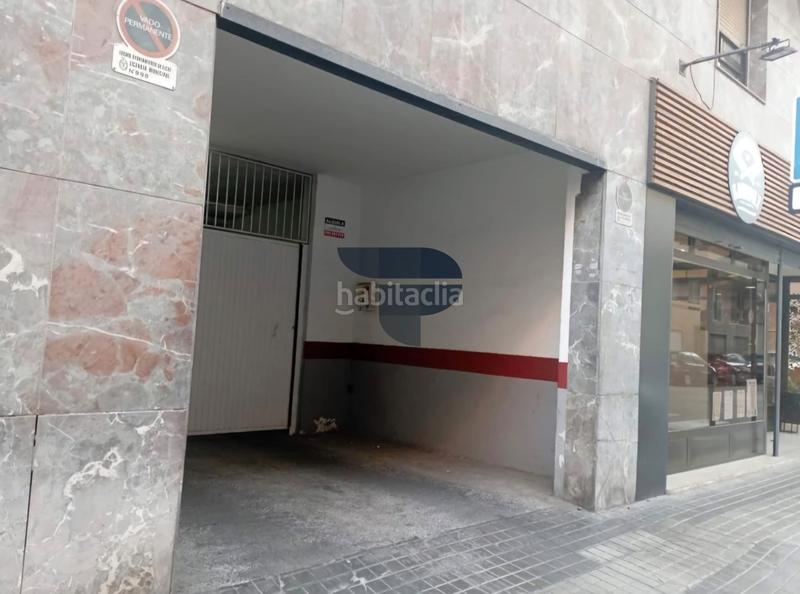 Foto 4eecea12-4cf3-400f-ba5e-2beaa29e7394. Affitto posto auto in carrer josé maría castaño martínez 25 in Elche / Elx