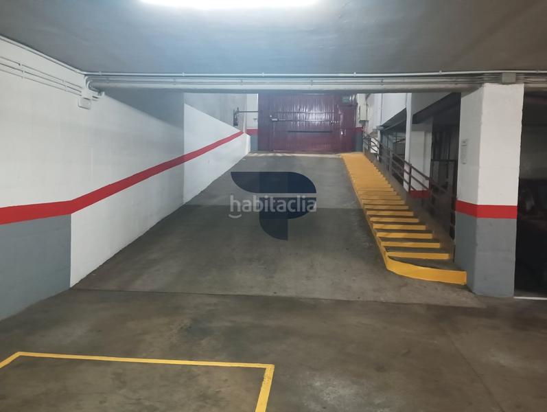 Foto 315f9b28-8848-4ffd-b09b-0876d6e32c43. Lloguer aparcament cotxe a carrer del marquès d'asprella 58 a Elche / Elx