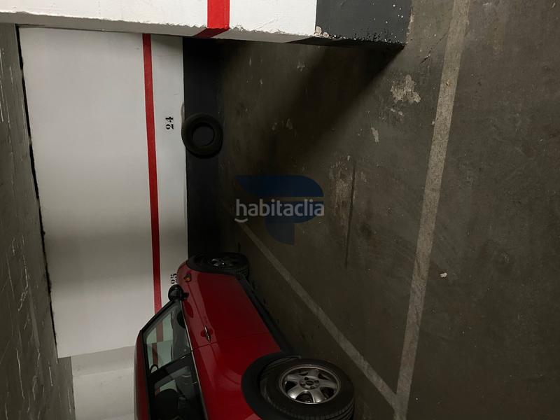 Foto 146fb0c9-a1ee-4b1e-8312-bb0fecf8c965. Rent car parking in calle de caracas 1 in Almagro Madrid