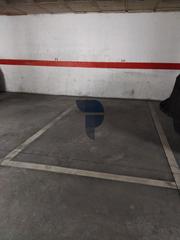 Miete Autoparkplatz in Carrer frasquita vazquez 4. Parking individual en alquiler