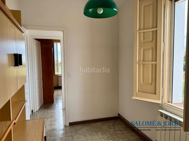 Foto 447e45c9-fb94-4f0b-b024-5ac3cc5810ce. Casa adosada  esquinera en calle lluis jover en Vilassar de Mar